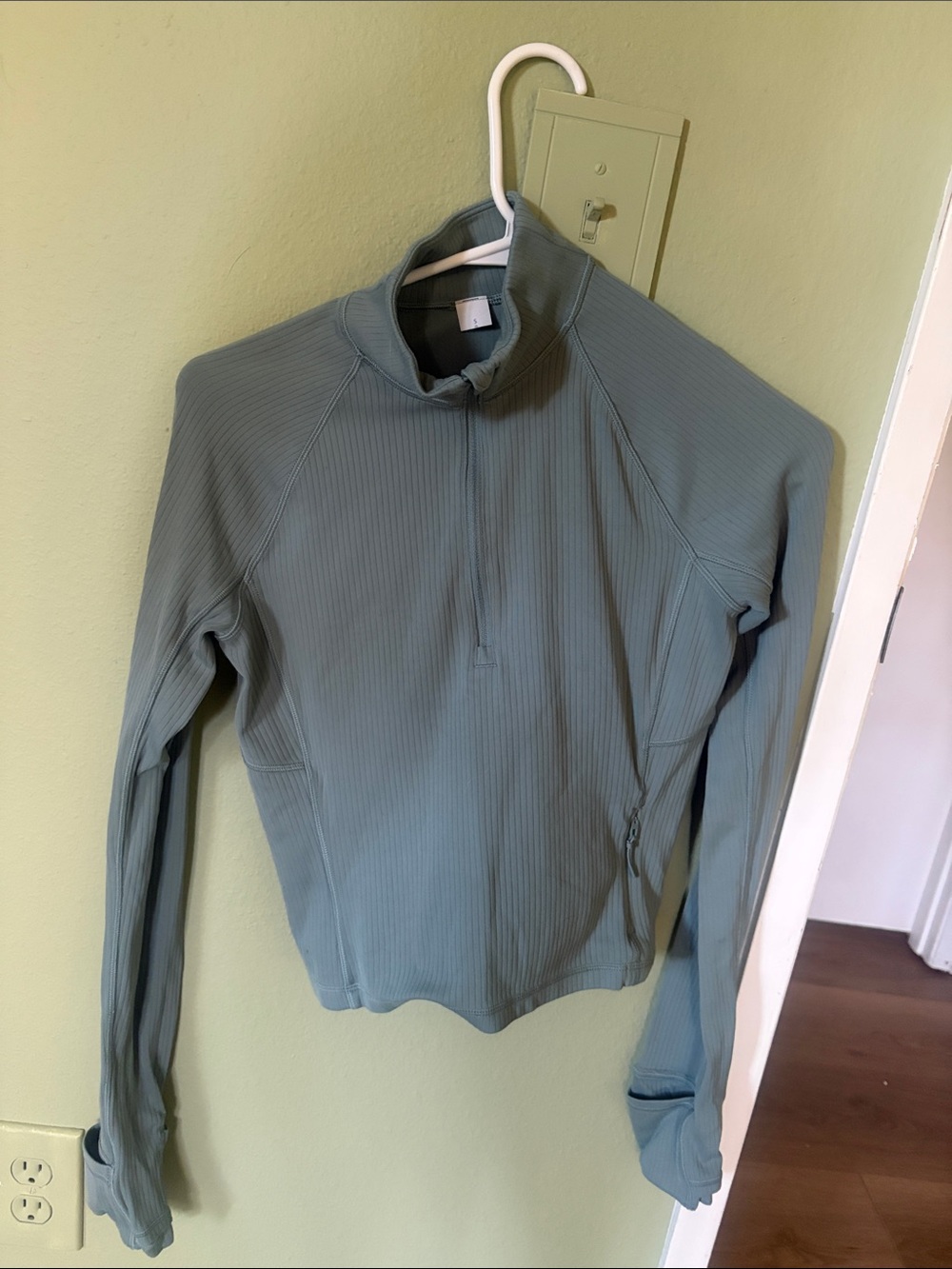 Women's lululemon Ribbed Quarter-Zip Pullover Hoodie - Sage Green